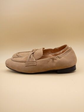 Chocolat Blu Abel Natural Tan Suede Loafer Shoes Women's Size 7 US 38 EU